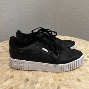 Puma black leather Kids sneakers  size 3c
